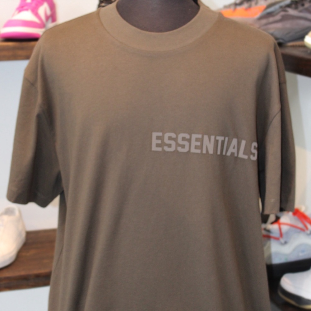 Fear of God Essentials Short Sleeve Tee “Cocoa”